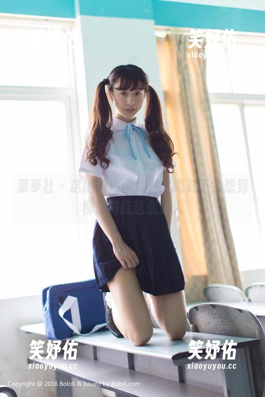 菠萝社-柳侑绮 菠萝社 - 这组旗袍图片,你绝对不会想到柳侑绮能这么迷人