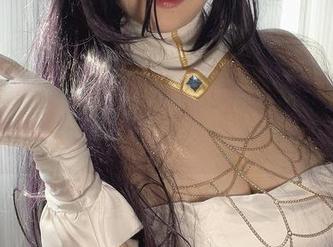 微密圈 – 混搭万千：当葱油饼er遇上女王写真，这图册要怎么翻？