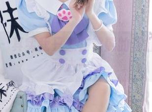 袜啵啵 – 其实我只想在熊熊的浴缸图库里溜达一圈