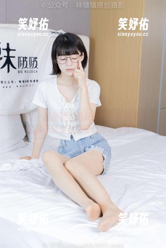 袜啵啵-甜甜圈 袜啵啵 - 甜甜圈的最新高跟长靴资源——谁说不能走路也要保持优雅呢?