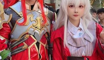阳炎型小菠萝的高跟鞋、高清图集，让人循环播放每一个画面，腿长的无畏，心中的小画面总在变。