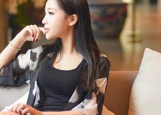 青豆客 – 在网盘中溺水，宛恩miyu的泳装似乎变得越来越流行