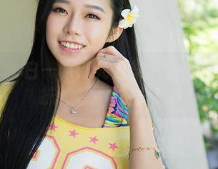 青豆客 – 白一晗油亮全集:当集体出门不抹油都不敢出门!