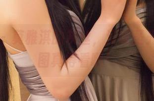青豆客 – 莫雅淇的灰丝,没啥圣光,但这图真得看啊!