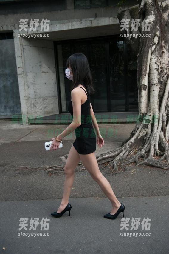 魔镜街拍-婷婷 魔镜街拍 - 上班也能美得冒泡,婷婷的黑丝OL日常写真图集!
