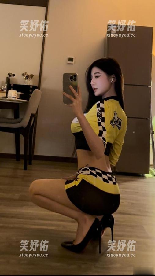 黎允熙baby 微密圈 - 黎允熙baby的蕾丝花边秀:高清一丢丢的小顽皮!